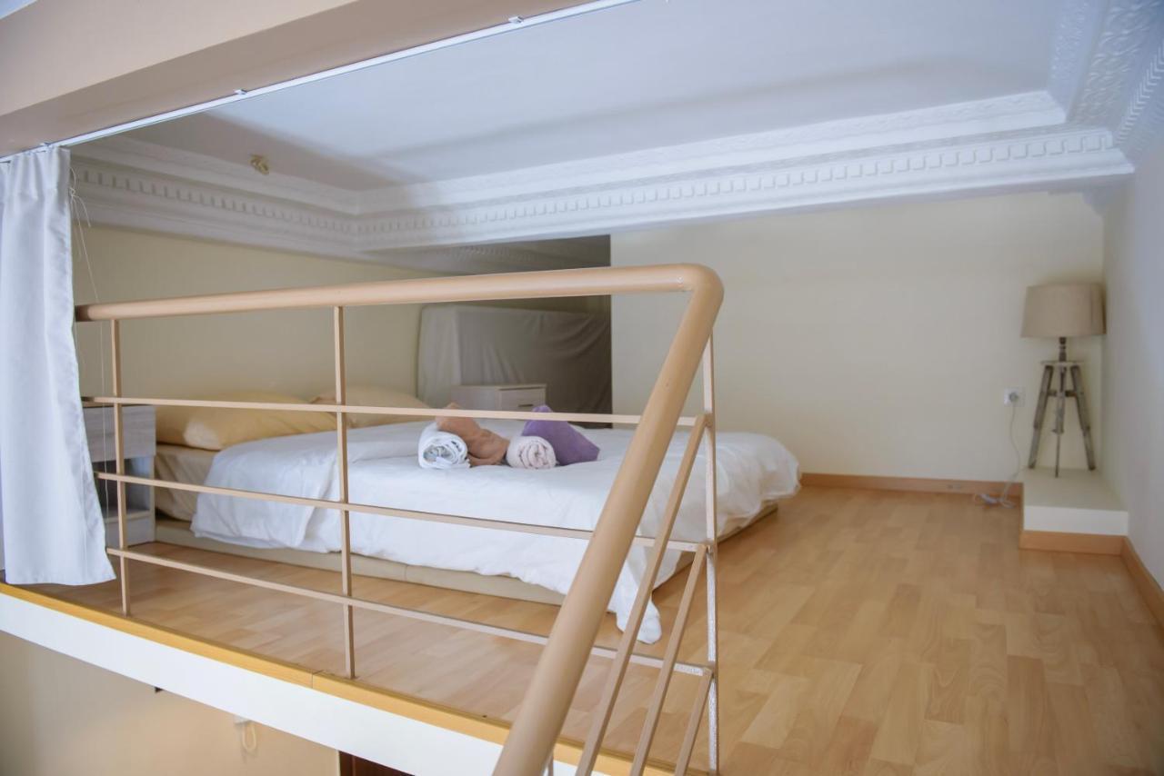 Apartment Dreamy Center 3 Thesbnbgr
