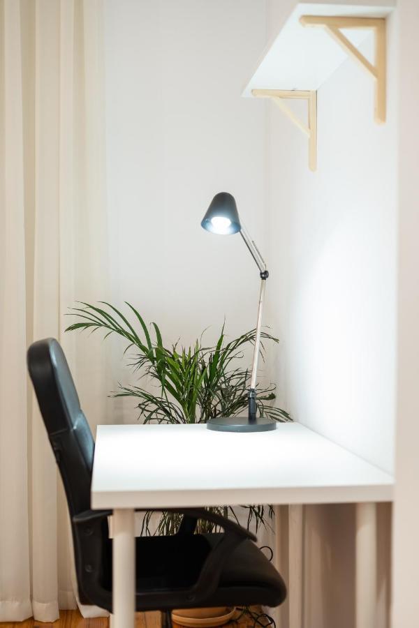 Ikos Spacious Apartment