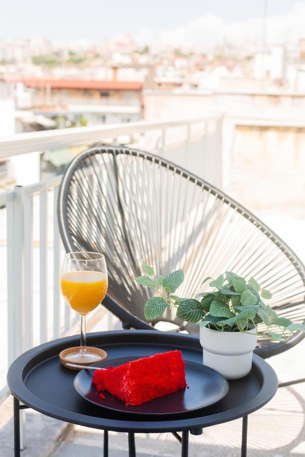 Suggrou Terrace #8 *