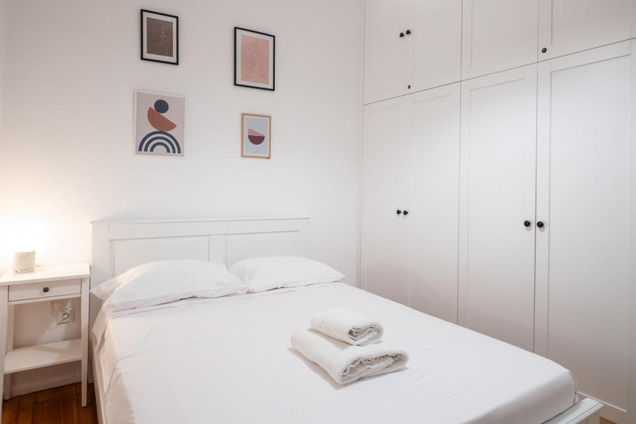 Ikos Spacious Apartment Thessaloniki