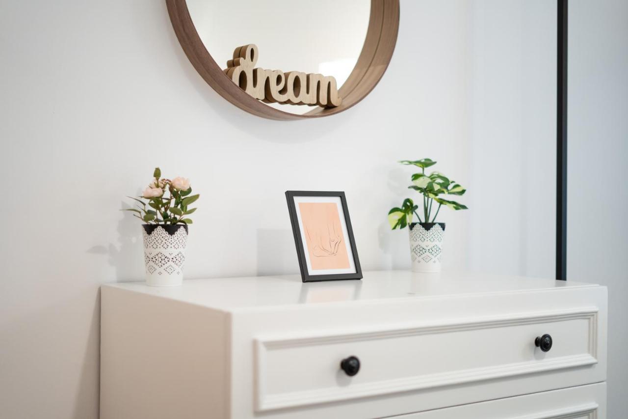 Ikos Spacious Apartment Thessaloniki