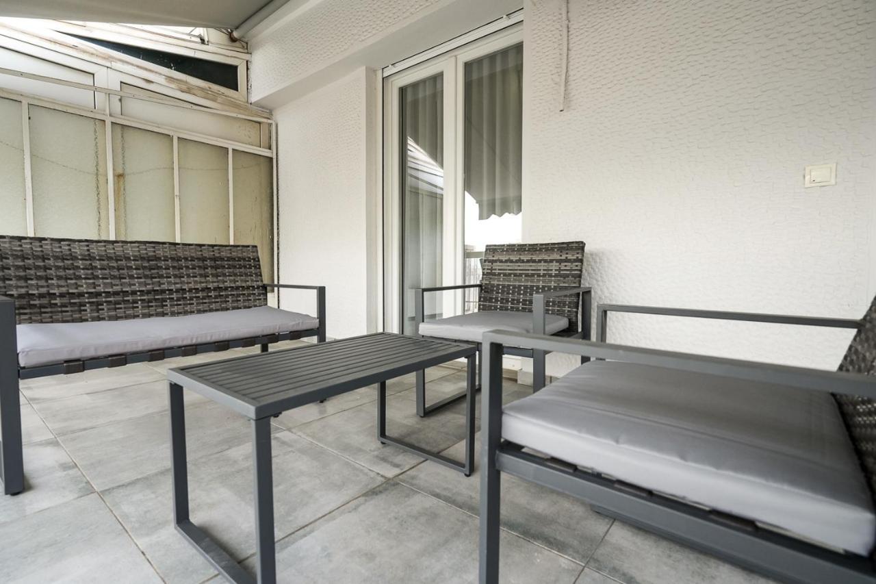 Castle Of Beauty In Apartment Thessaloniki