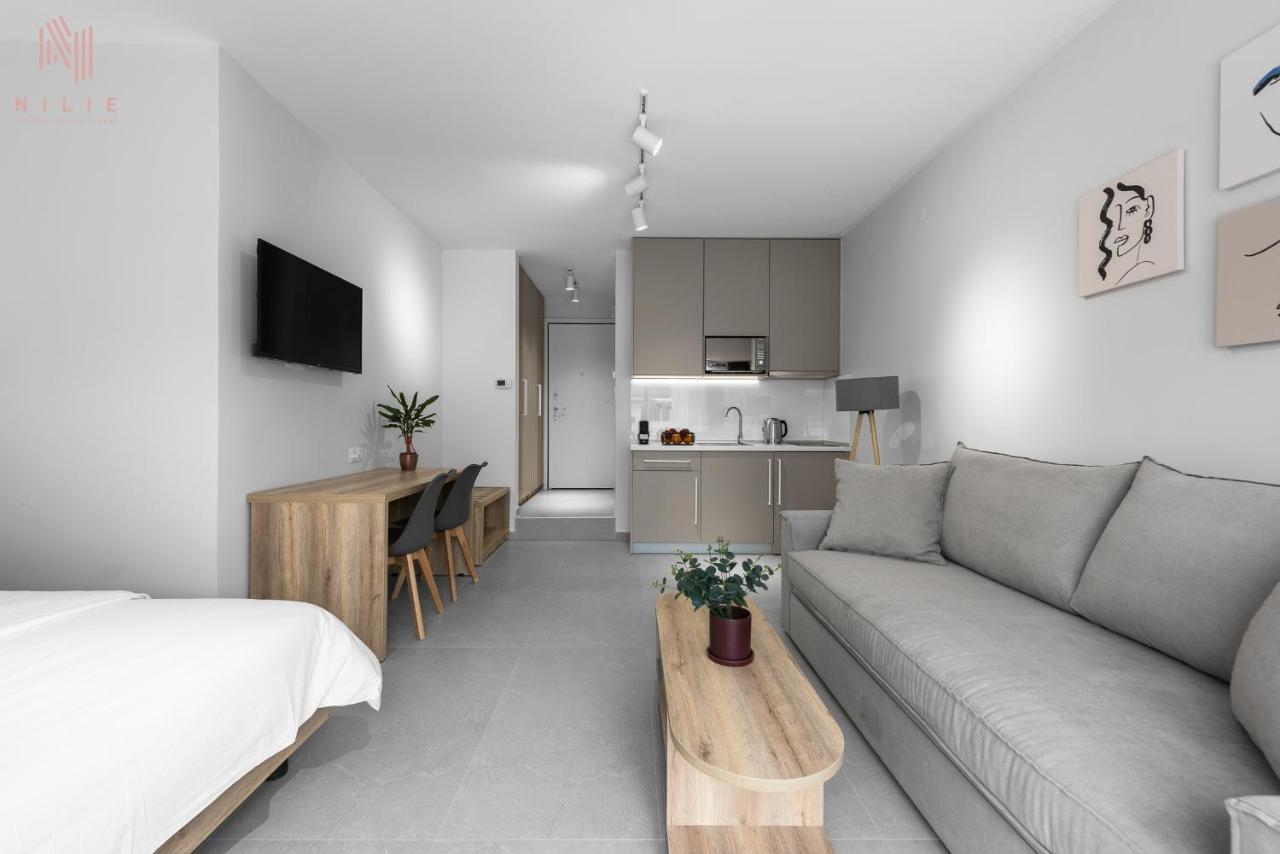 P30, Nilie Hospitality Mgmt Apartment