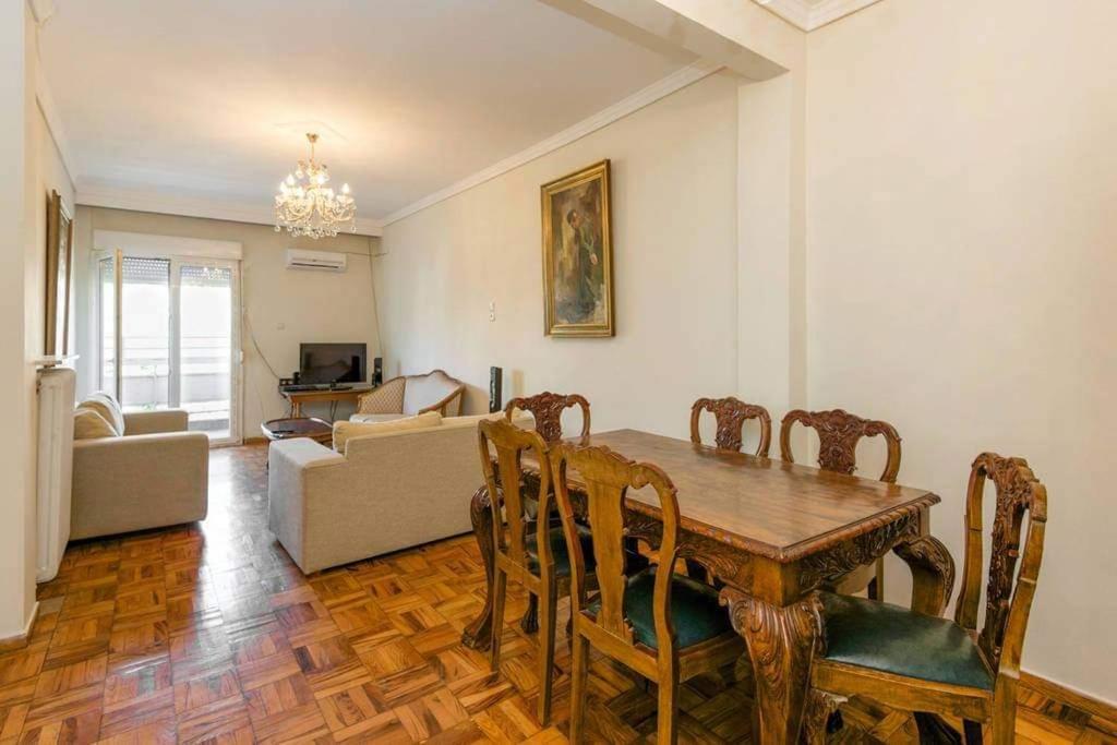 κεντρικό κλασικό διαμέρισμα 2 δωματίων * Thessaloniki