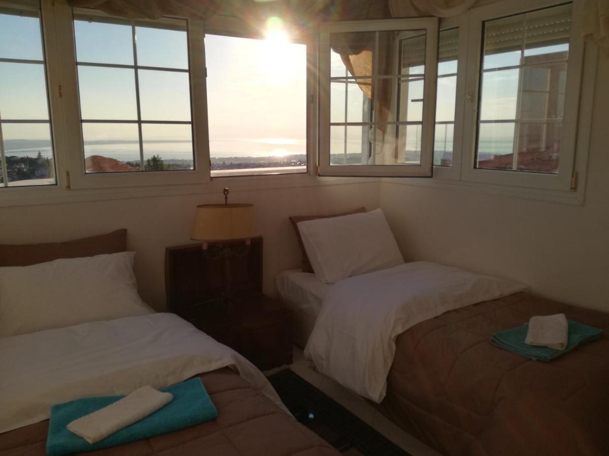 Villa πολυτελής με θέα τον θερμαϊκό Thessaloniki