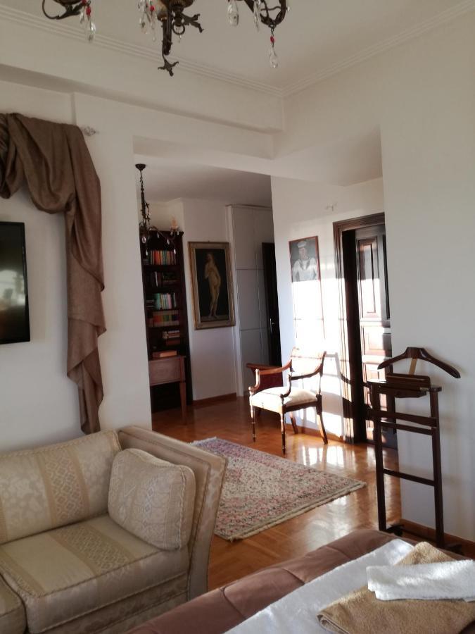Villa πολυτελής με θέα τον θερμαϊκό Thessaloniki