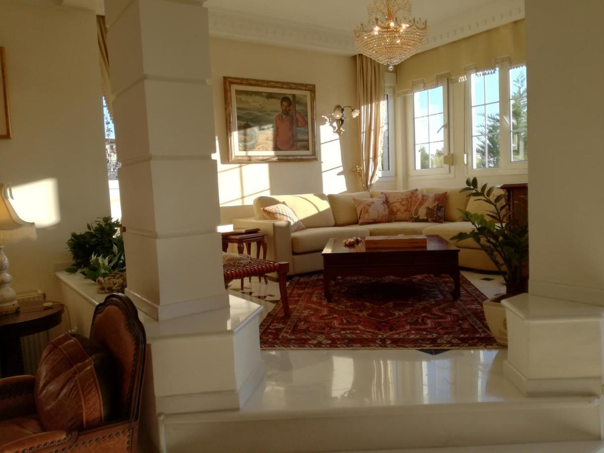 πολυτελής με θέα τον θερμαϊκό Villa Thessaloniki