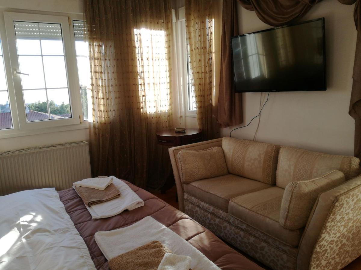 πολυτελής με θέα τον θερμαϊκό Villa Thessaloniki