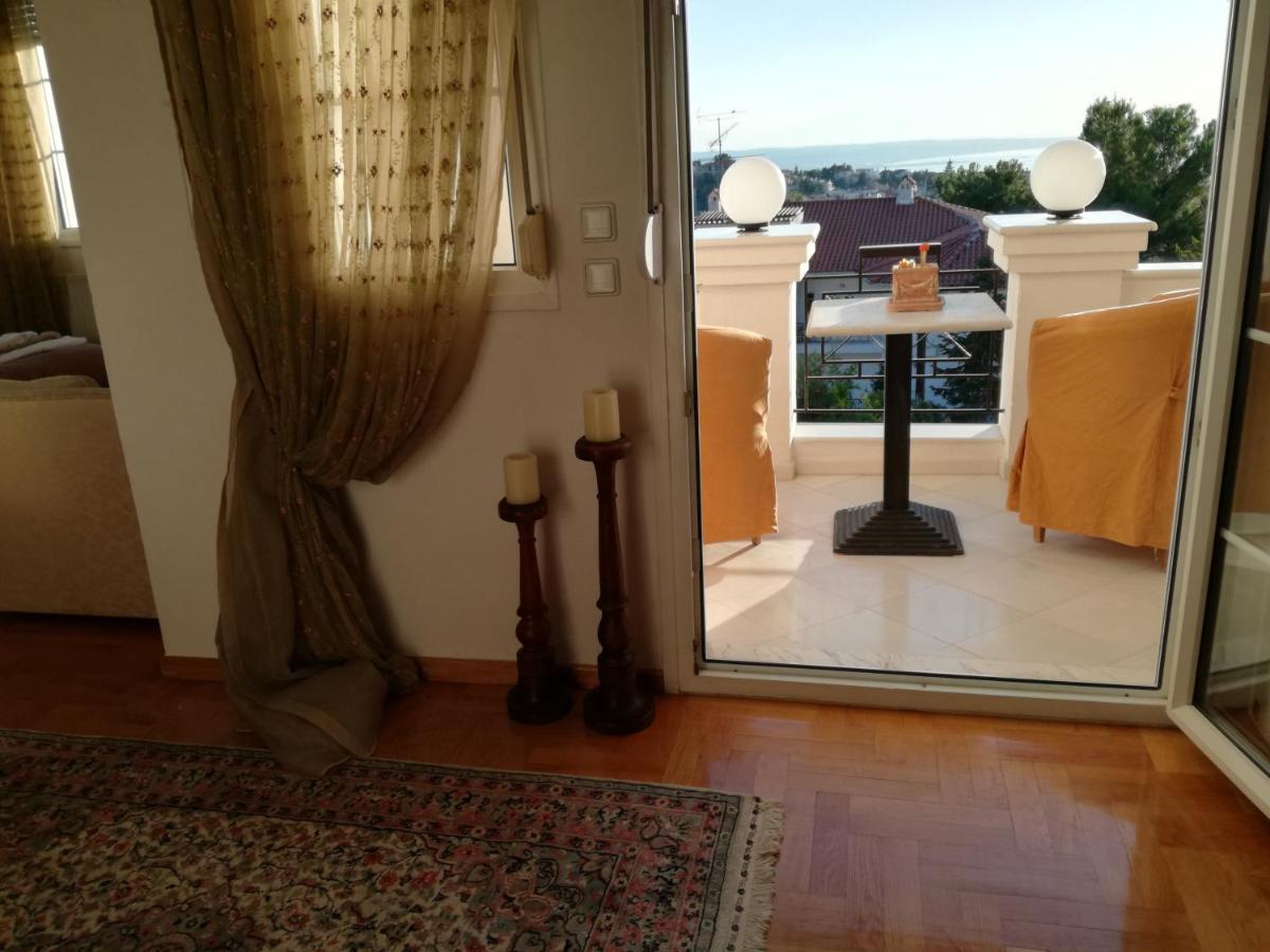 Villa πολυτελής με θέα τον θερμαϊκό