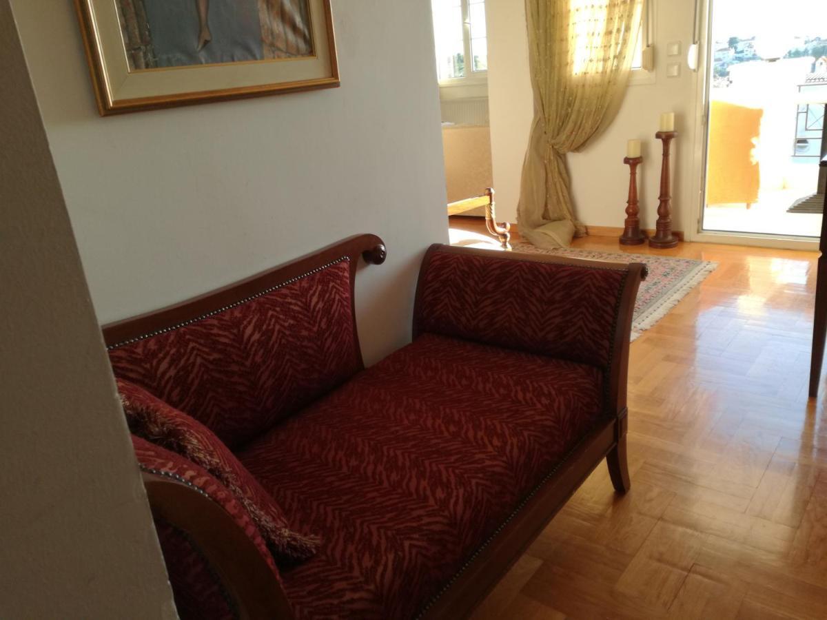 πολυτελής με θέα τον θερμαϊκό