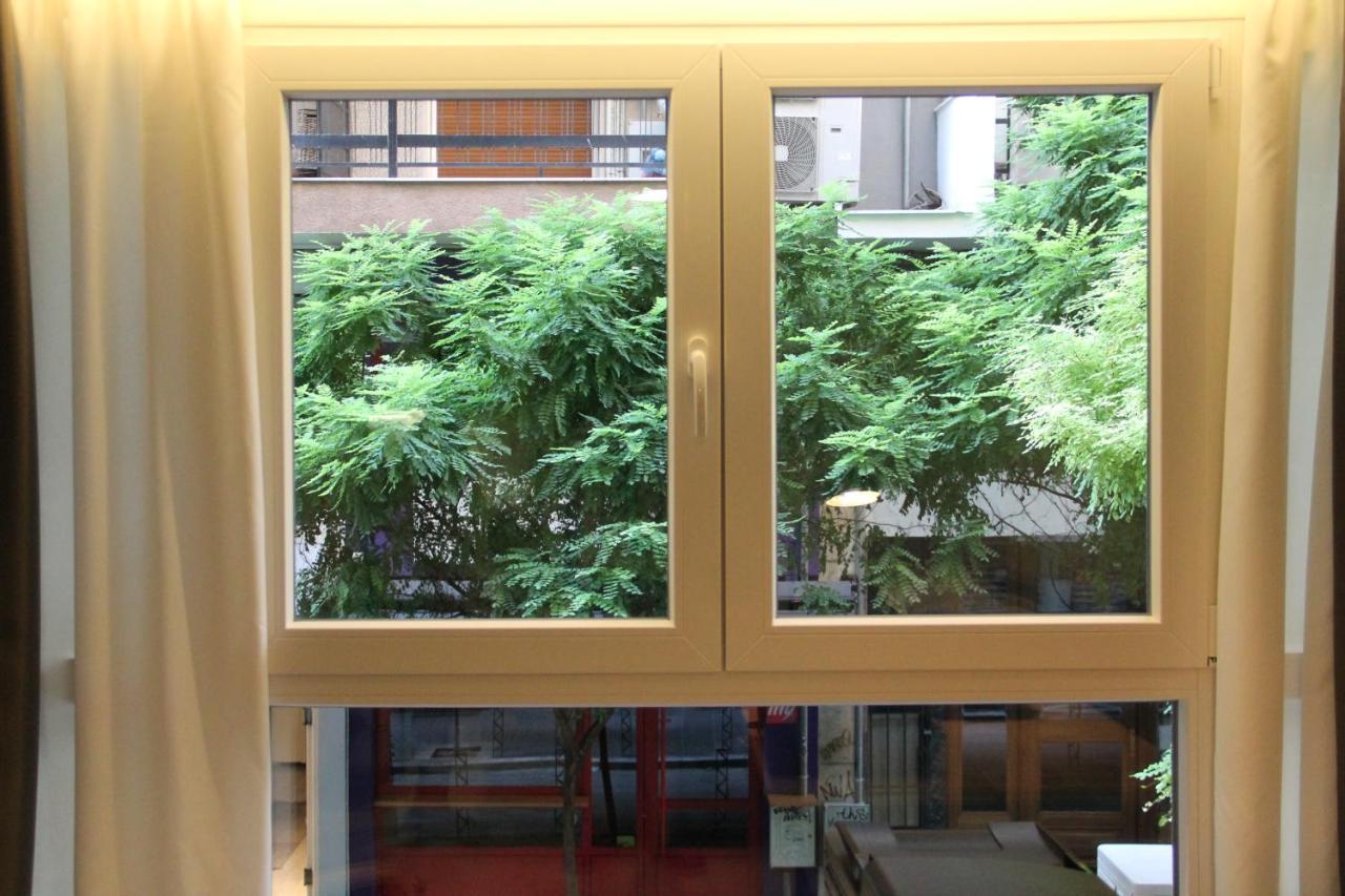 Center Apartment *
