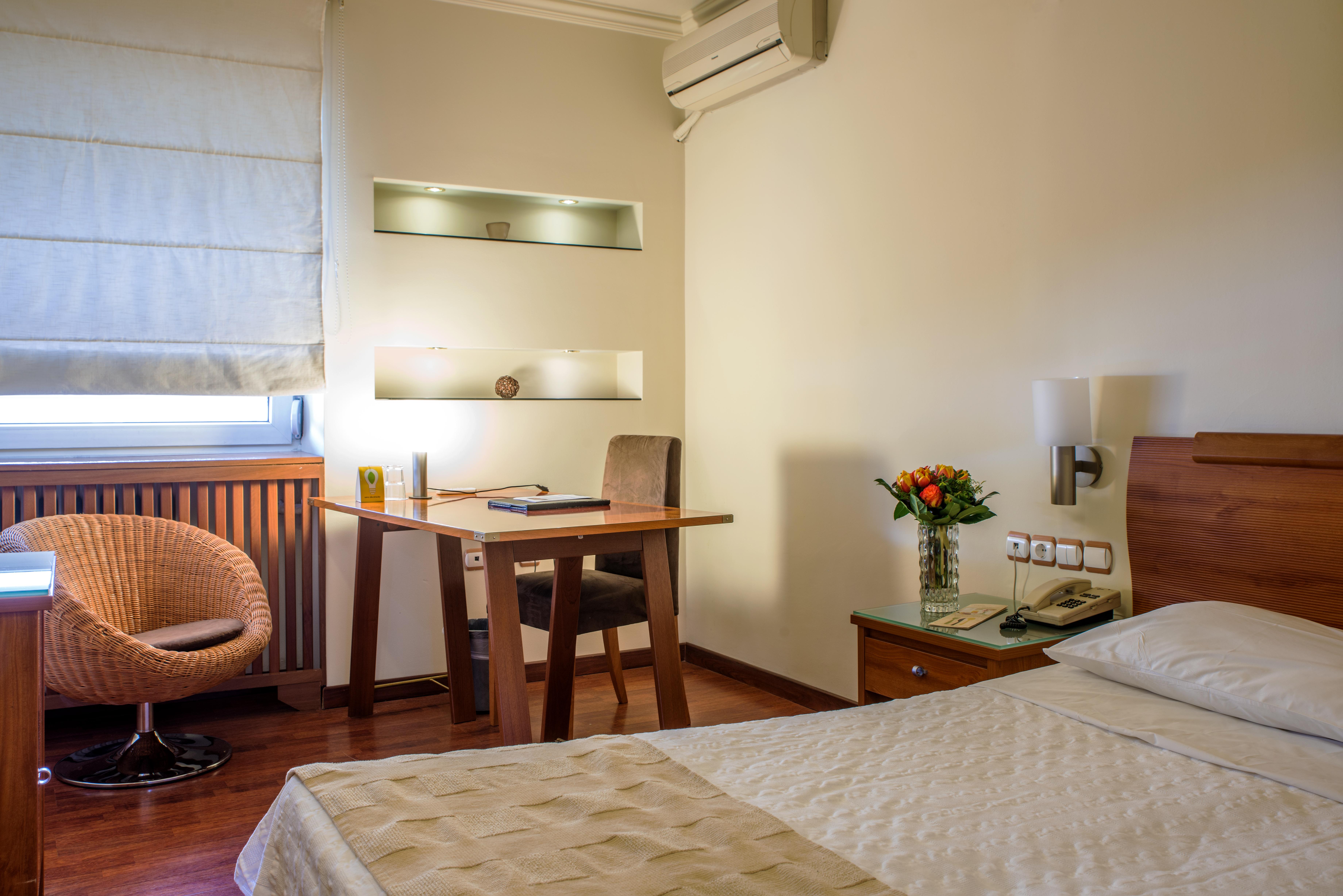 Capsis Hotel