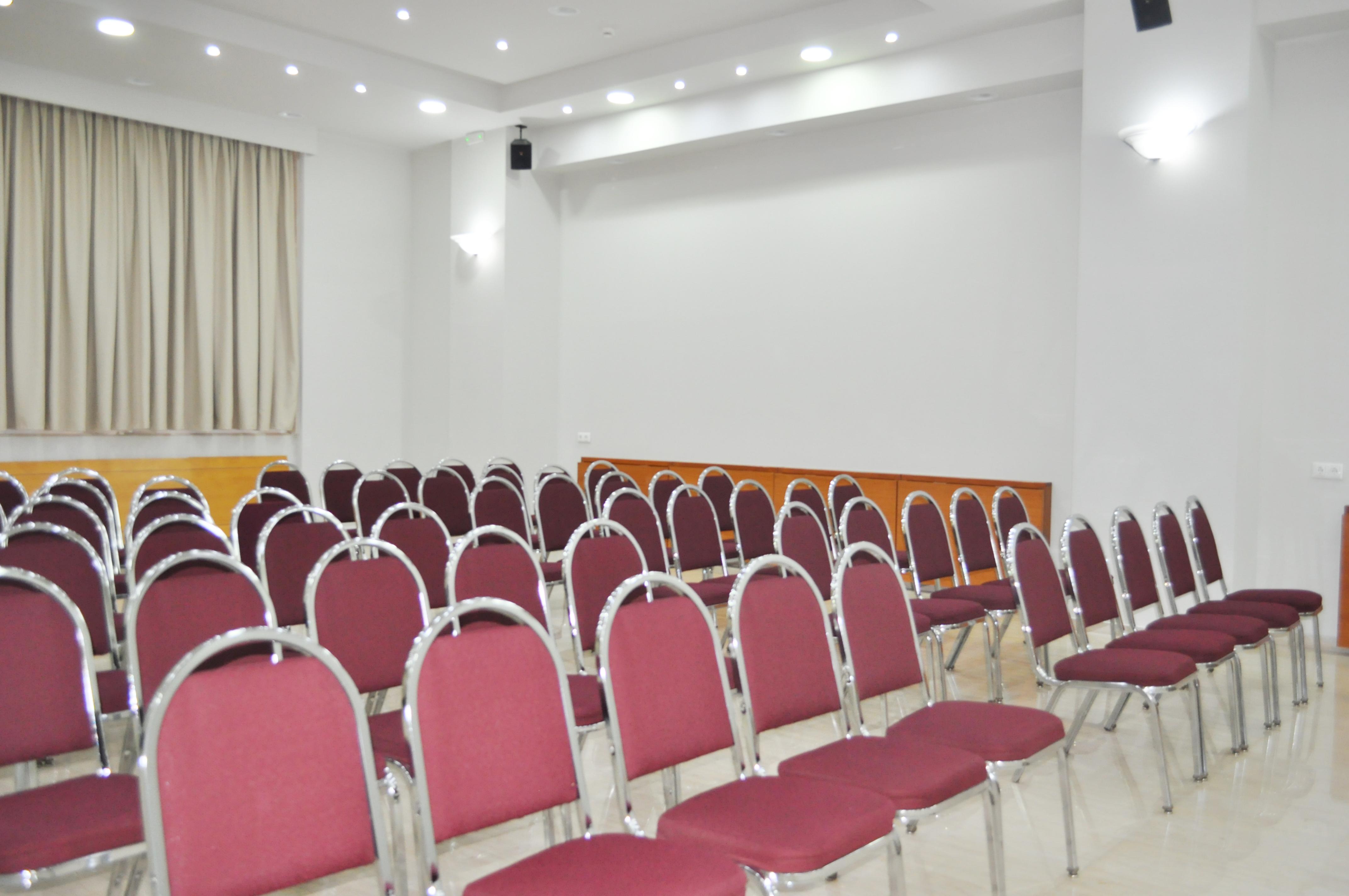 Hotel Capsis 4*