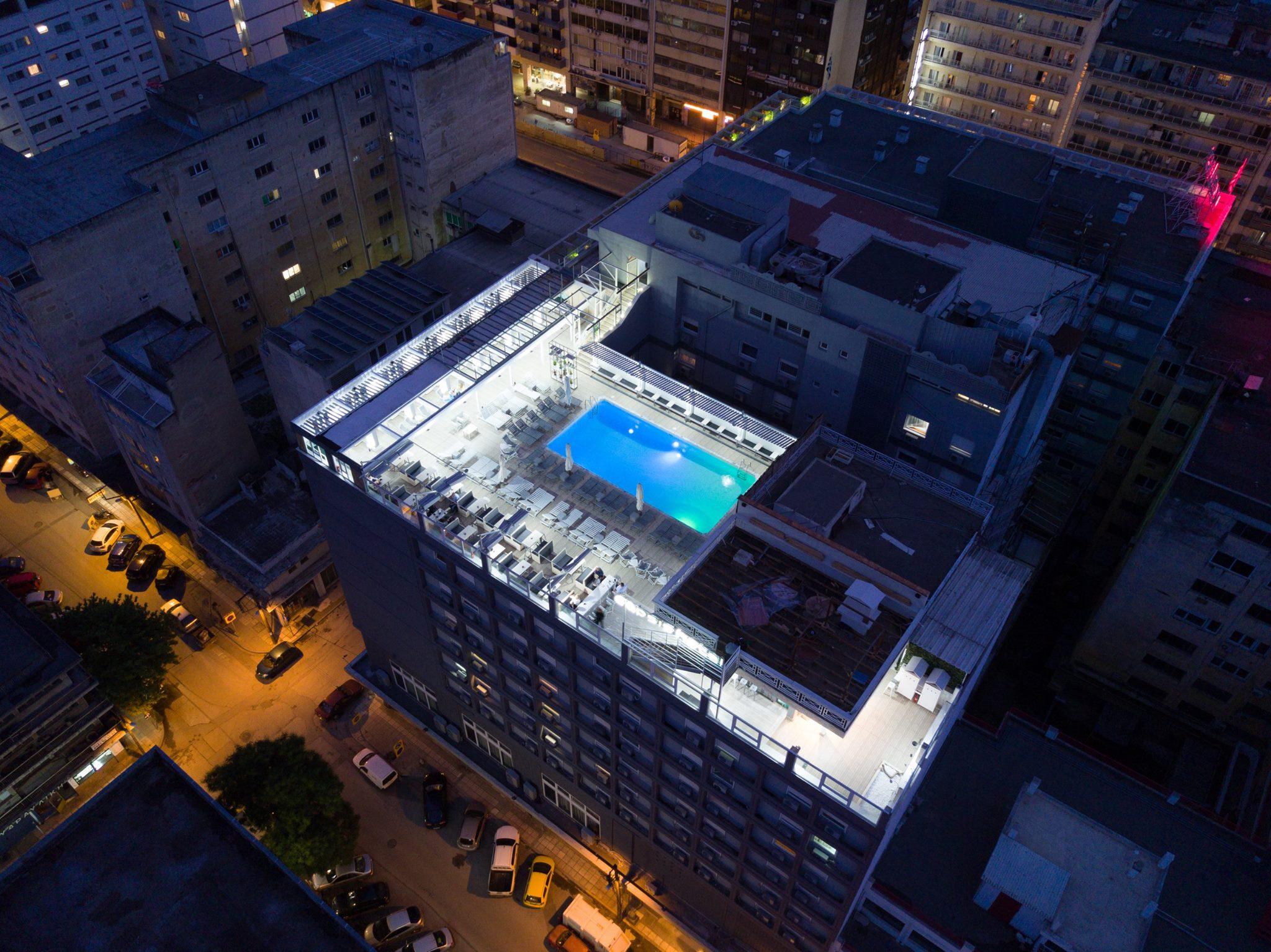 Capsis Hotel