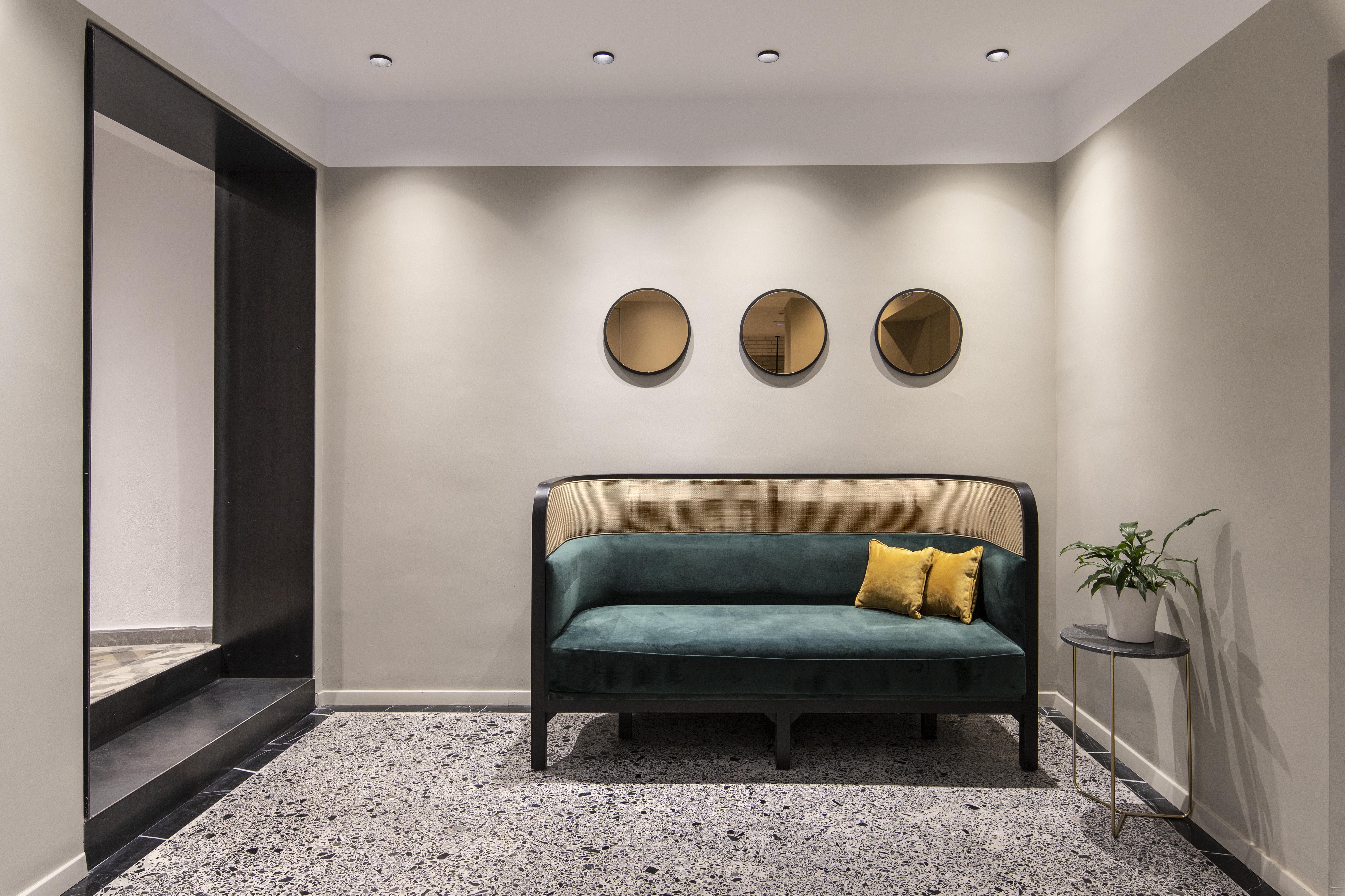 Hotel The Modernist 4*