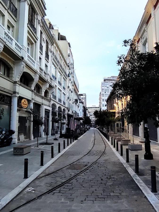 Moodsolutionsskg * Thessaloniki