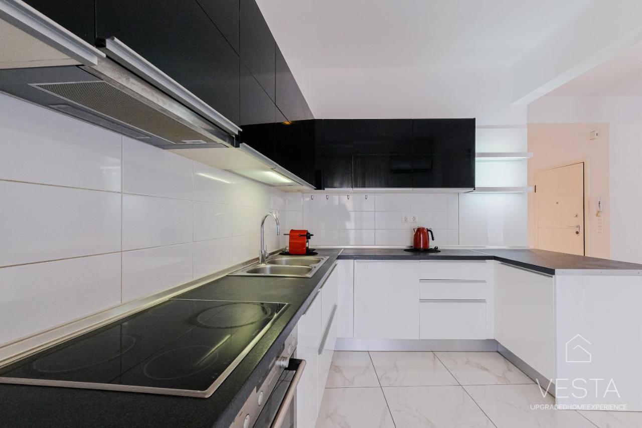 Pearl City Center Apartment, Vesta Philoxenia Căn hộ *