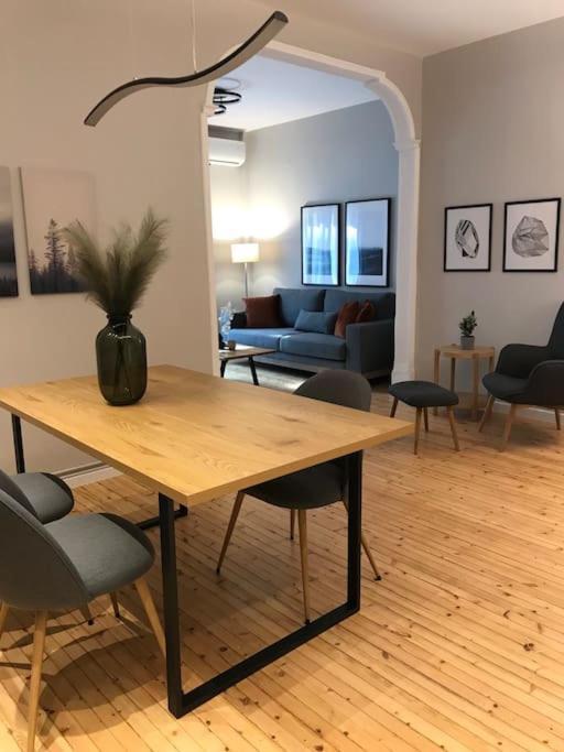 Harmony Luxury Apartment