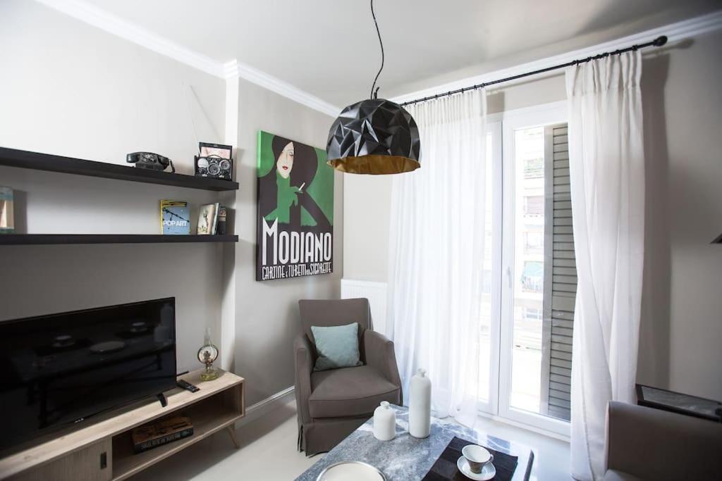 Urban Living 1 Apartment