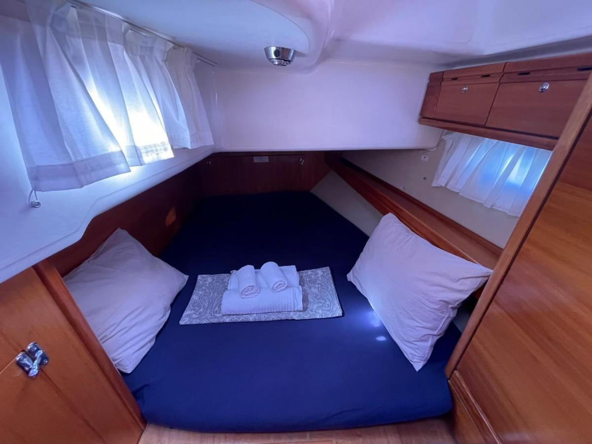 Tekne Aida Sailing Boat *