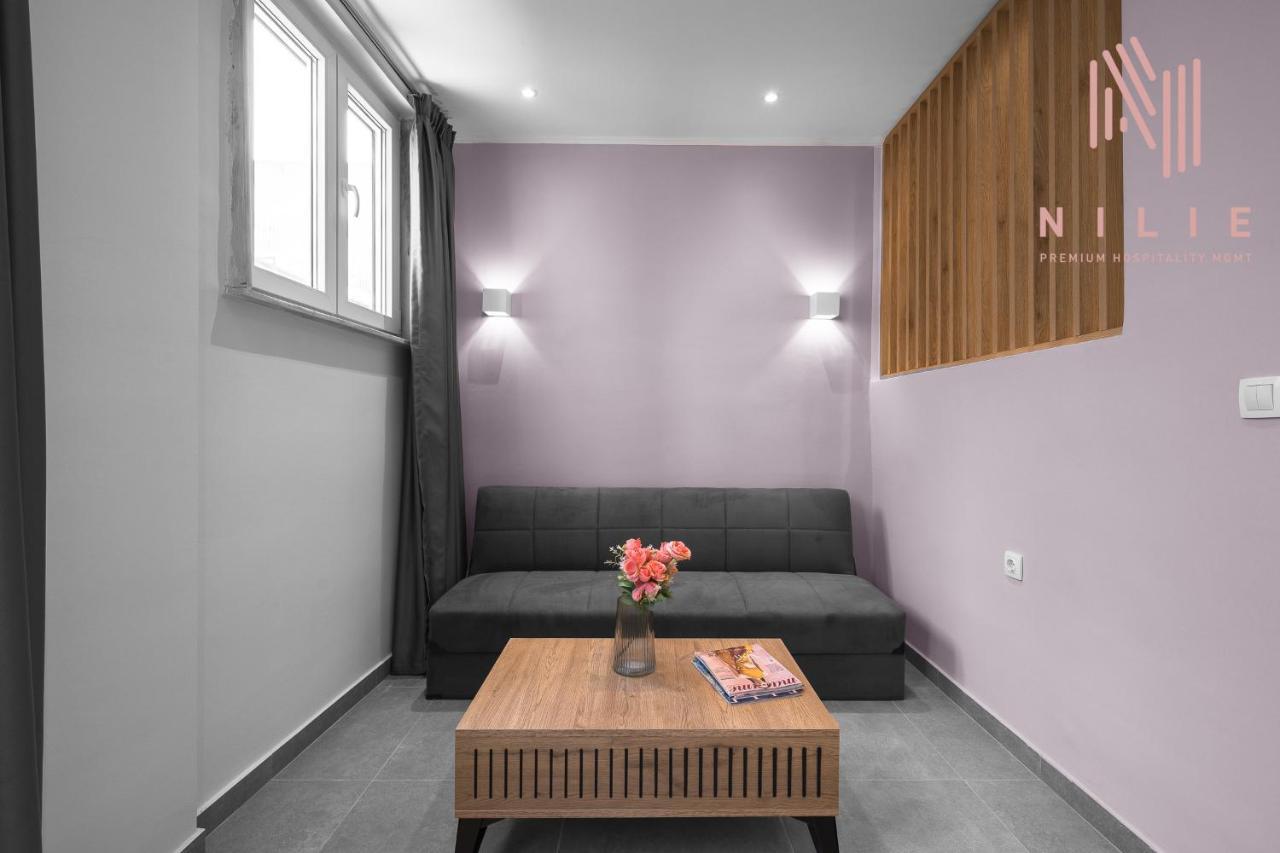 Bourn, Nilie Hospitality Mgmt Apartment *