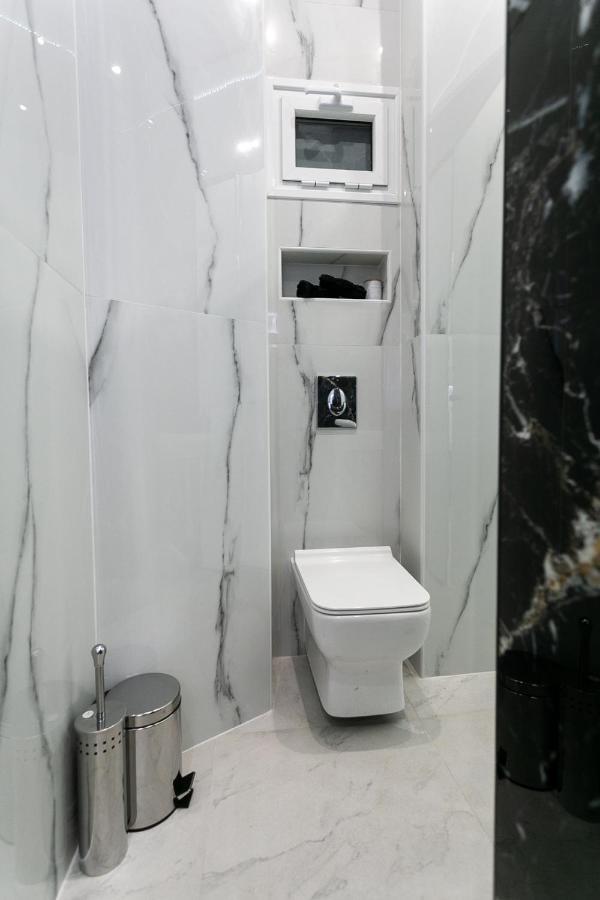 Daire Near To White Tower 40sqm , Gas Heating, Optical Fiber, 2smart Tv, Private Entrance *