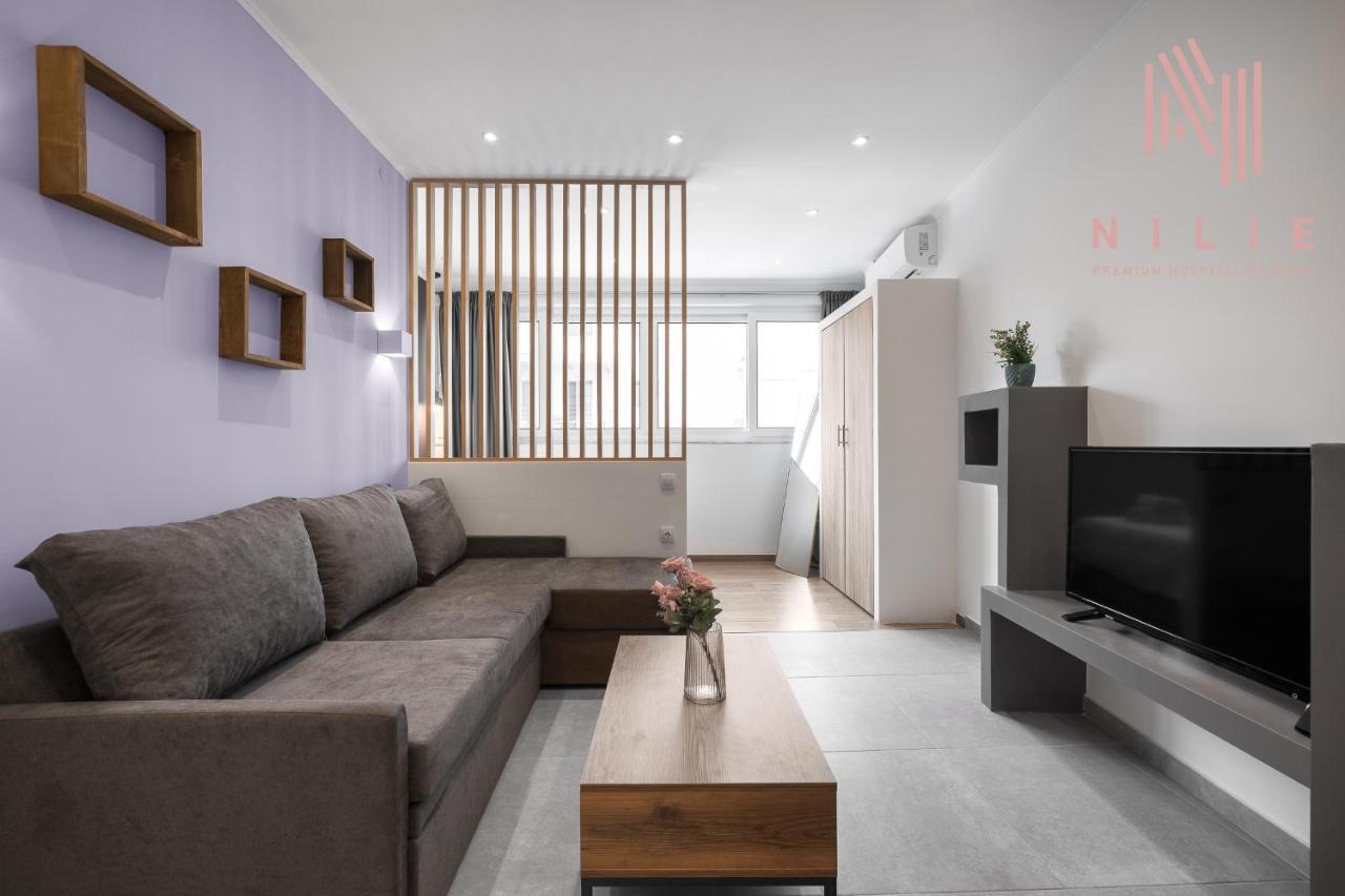 Bourn, Nilie Hospitality Mgmt * Thessaloniki