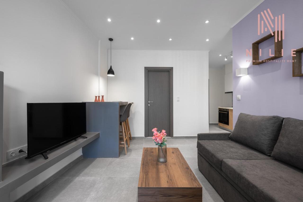 Bourn, Nilie Hospitality Mgmt * Thessaloniki