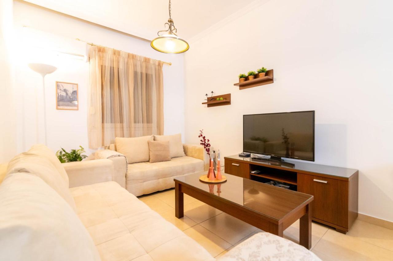 F & B Collection - 2 Bedroom Flat Apartment *