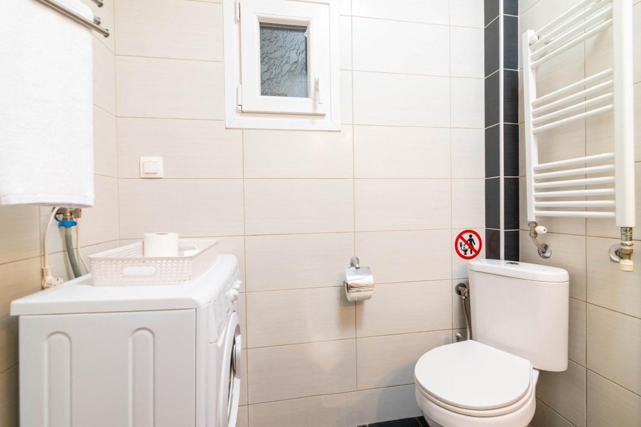 Apartment F & B Collection - 2 Bedroom Flat *