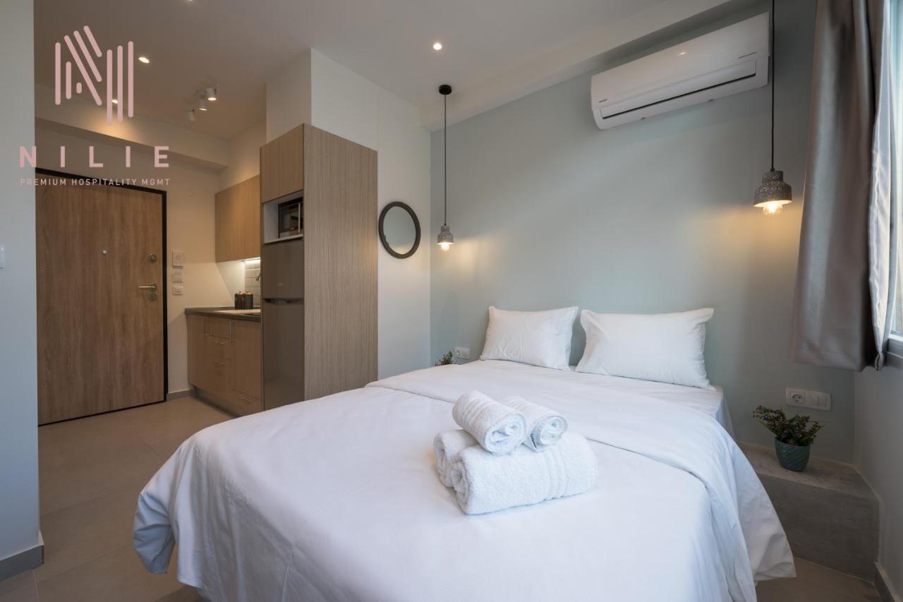 Yellow Door, Nilie Hospitality Mgmt Daire