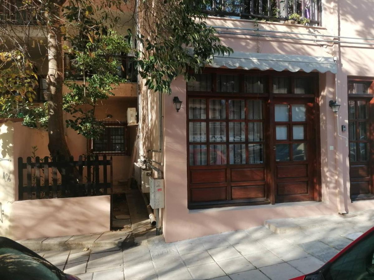 Apartment διαμερισμα με κηπο στο κεντρο