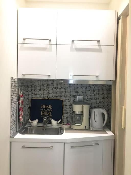 Tiny Deluxe In Kalamaria Apartment *