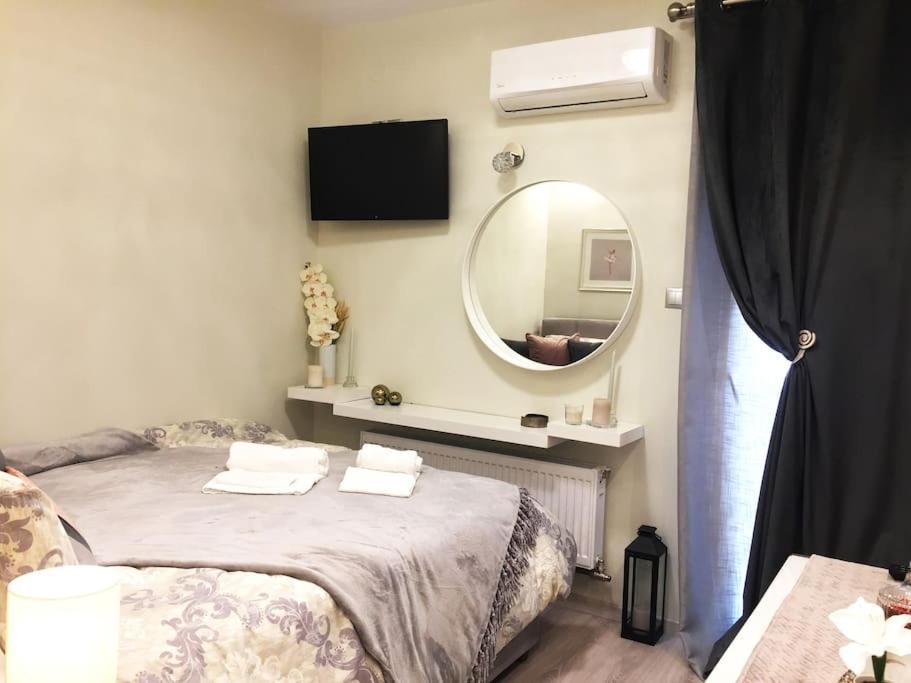 Apartment Tiny Deluxe In Kalamaria Thessaloniki