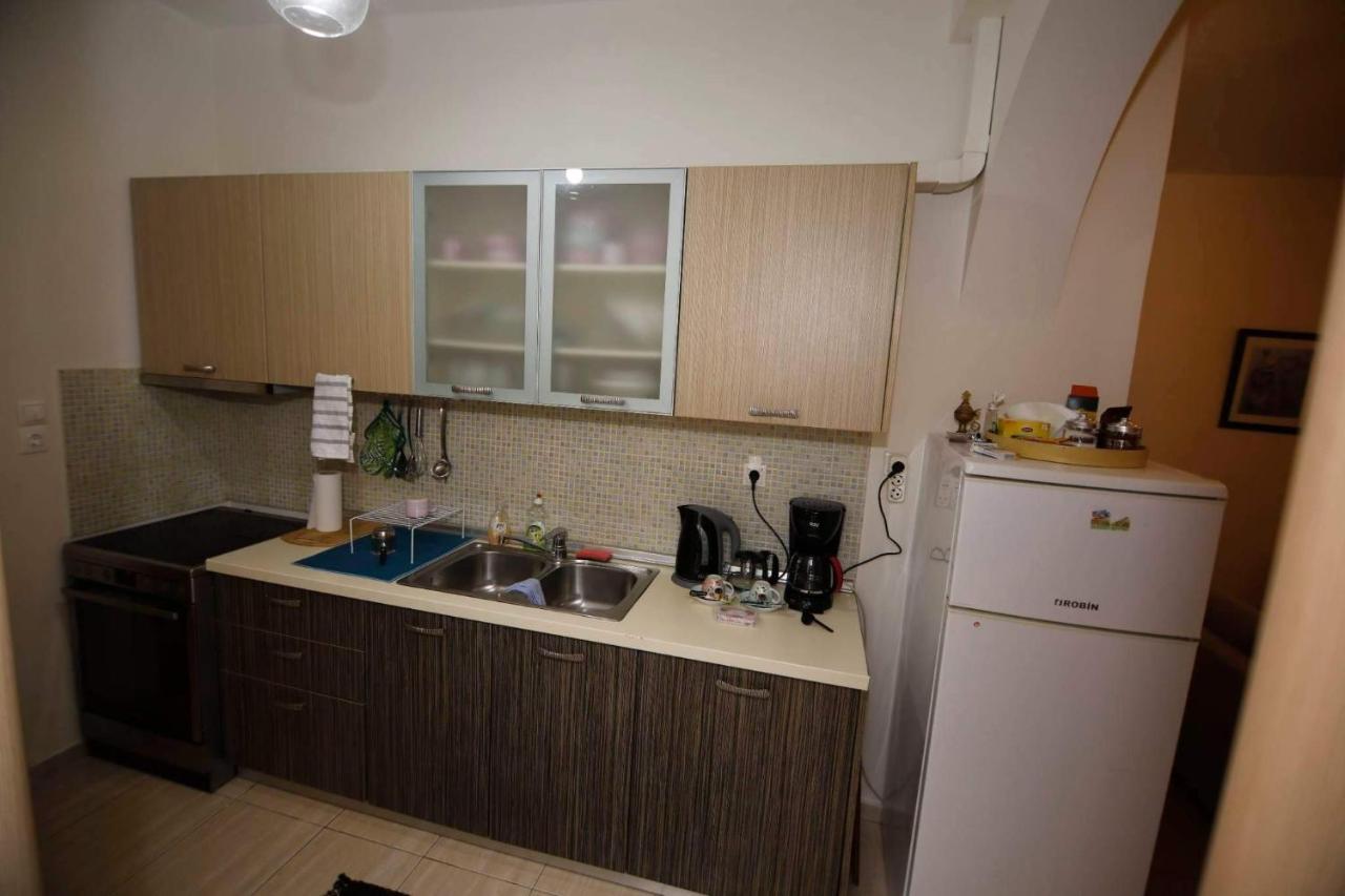 διαμερισμα με κηπο στο κεντρο Apartment *