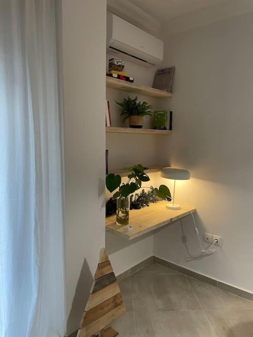 Apartamento Anastasios' Artwork *