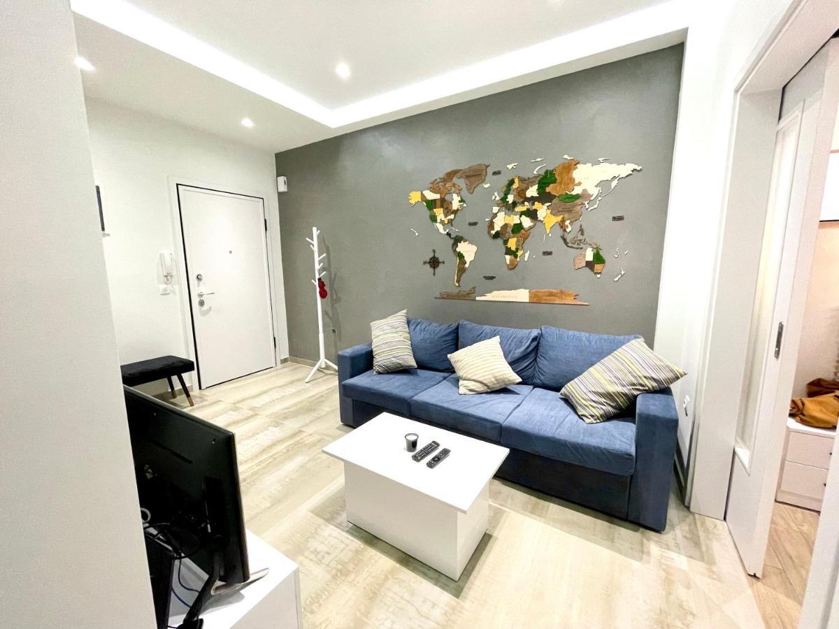 Apartment Dreamy Center 11 Thesbnbgr