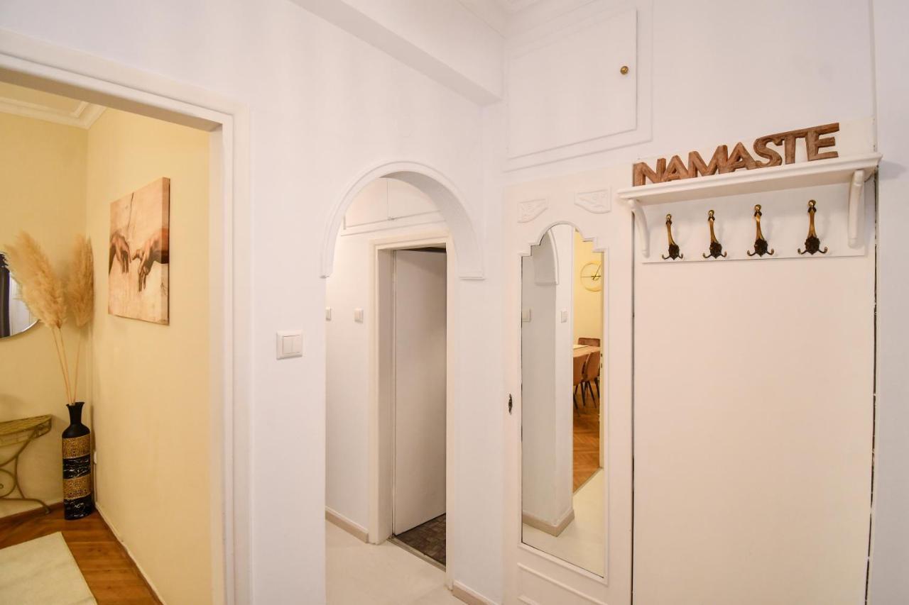 Porto Sea View - D. Gounari 5 *