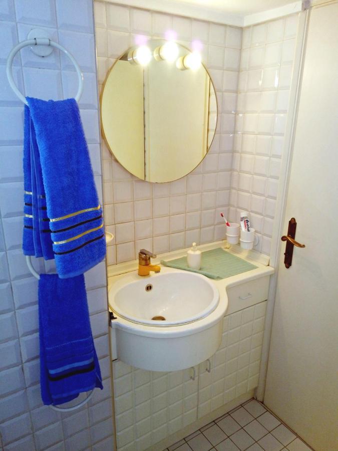 Apartment Beautiful -up To 4 Guests- Close To City Centre!