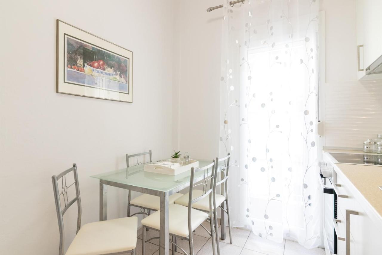 F & B Collection - Flat For 3 * Thessaloniki