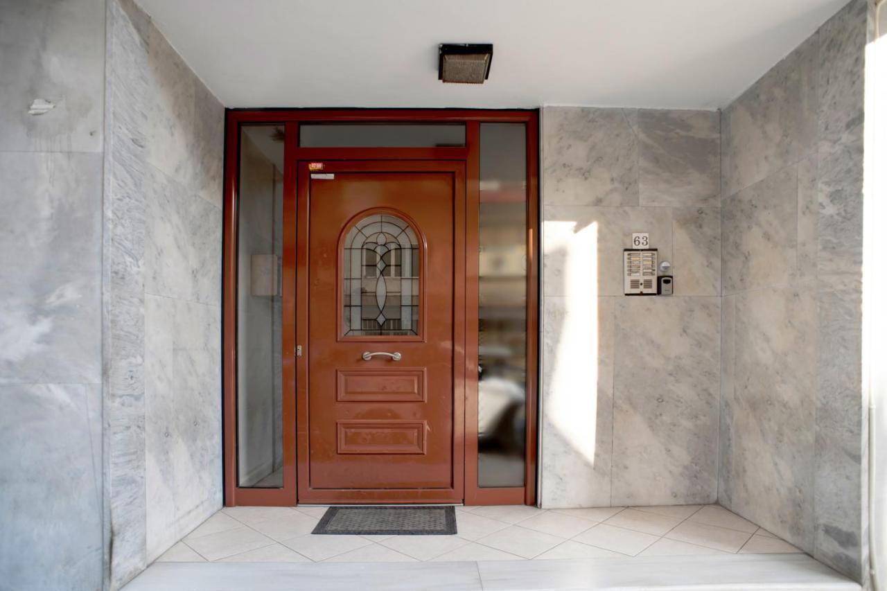 Spacious 82 M2 Two Bedroom Classy Near Center Thessaloniki