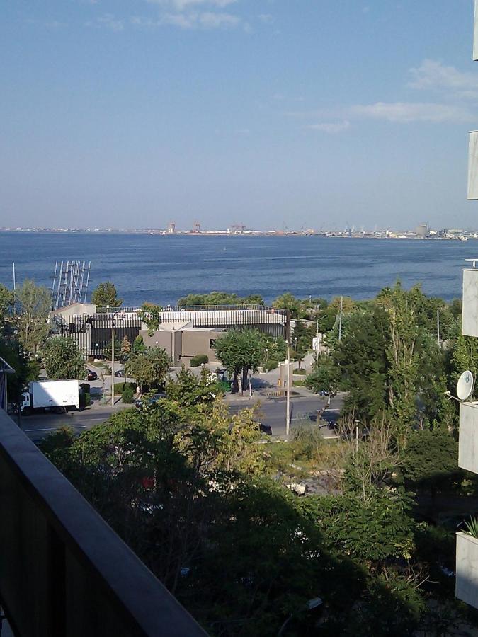 Apartment Promenade With Sea View *