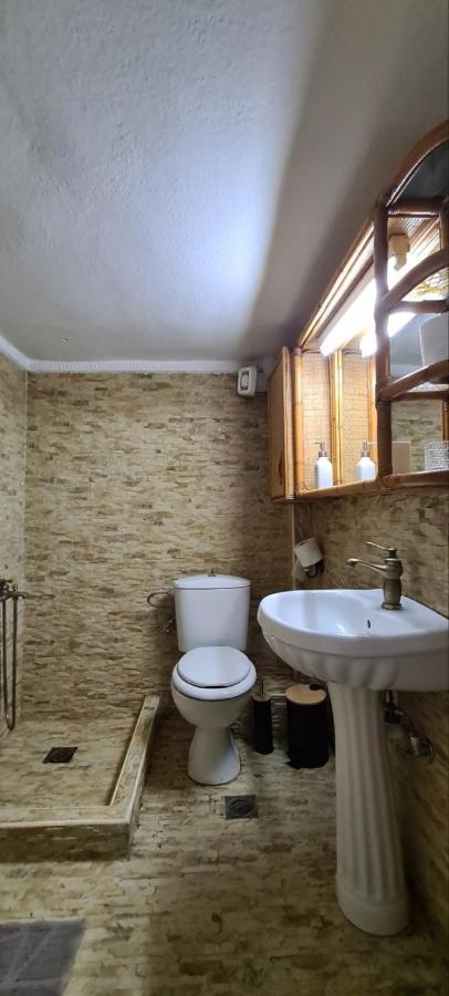 Apartment Fori's Nest Skg *