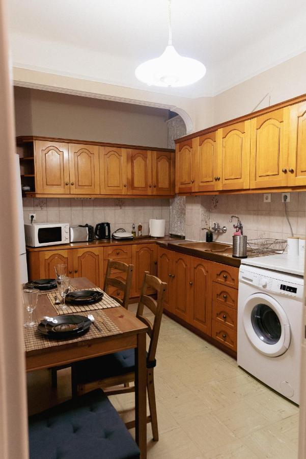 Charming 85sqm With Panoramic City-views