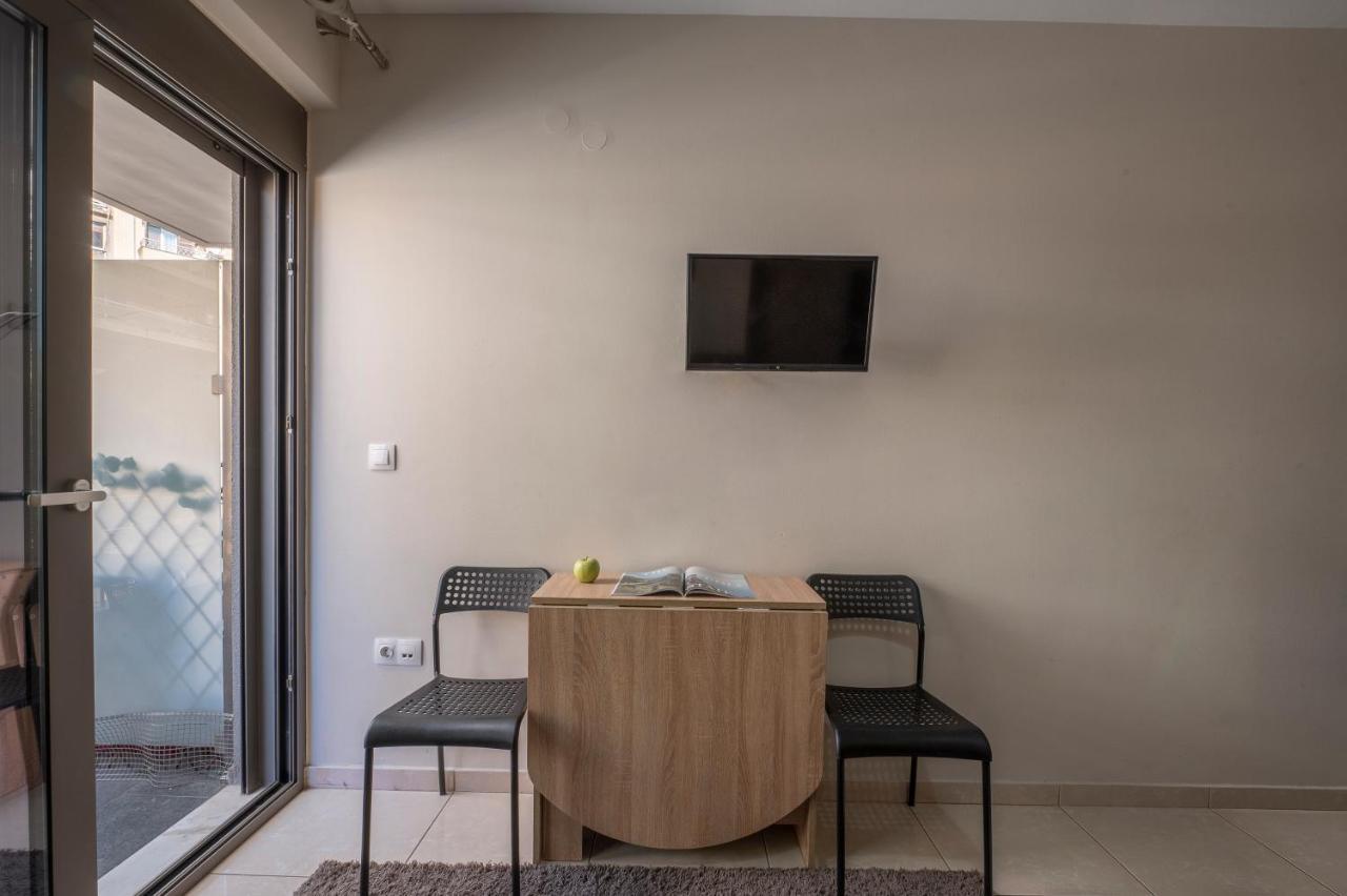 Apartment Kolomvou New Building Flat Thessaloniki