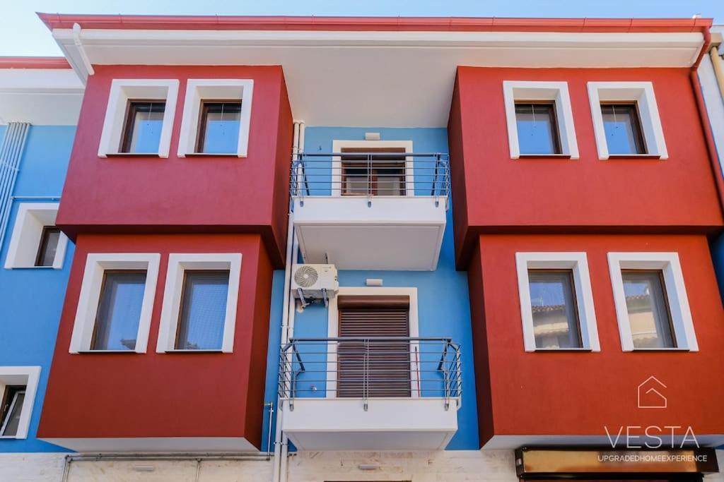 Apartment Colourful Spot Ano Poli, Vesta Philoxenia *
