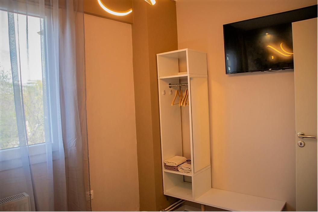 Jukebox 2 Bedrooms - Big Balcony Apartment Thessaloniki