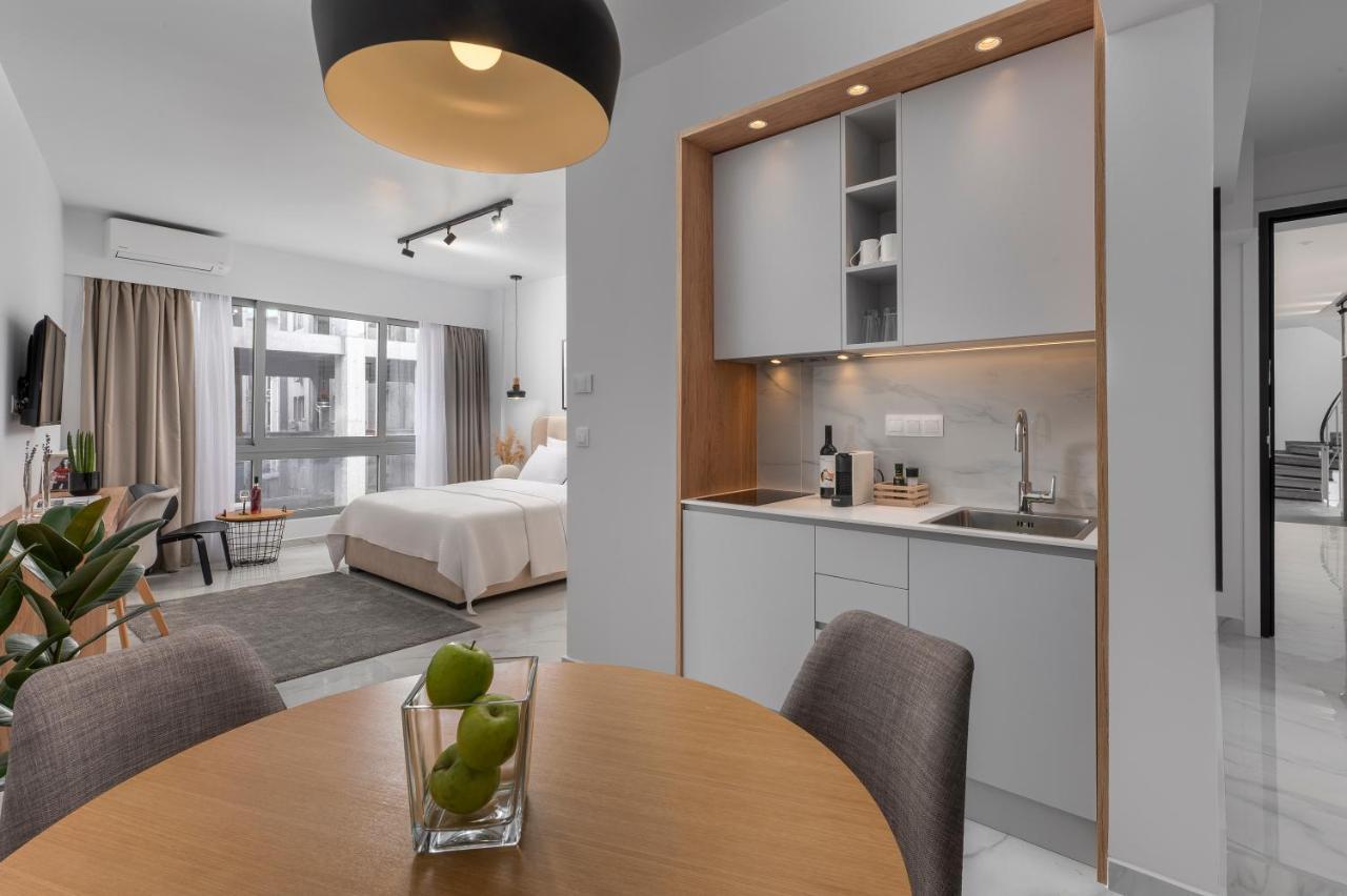 ιωκα / The Urbitality Project Apartment Thessaloniki