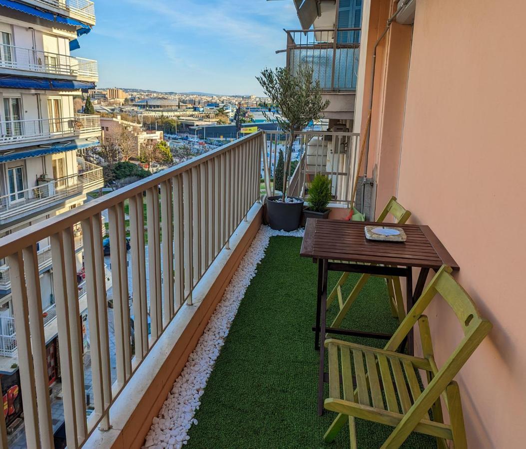 Charming 85sqm With Panoramic City-views Apartment Thessaloniki