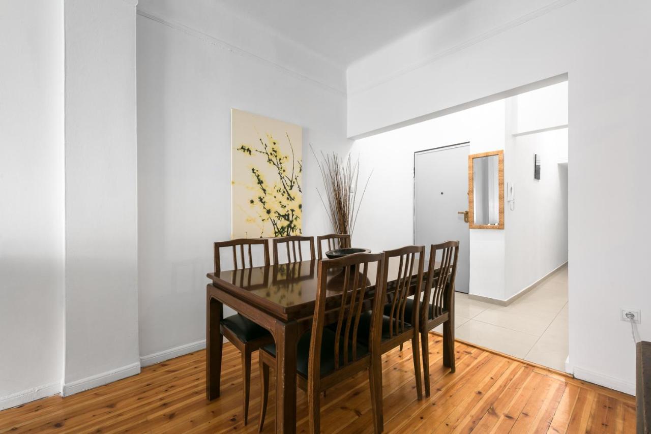 F & B Collection - Flat For 6 Apartment *